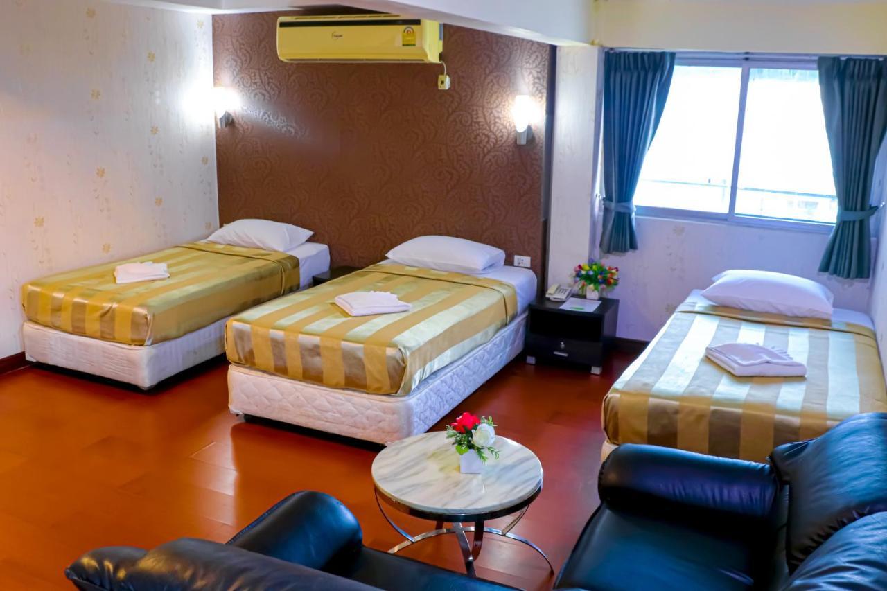 Visiting Card Hotel & Resort Bangkok Eksteriør billede